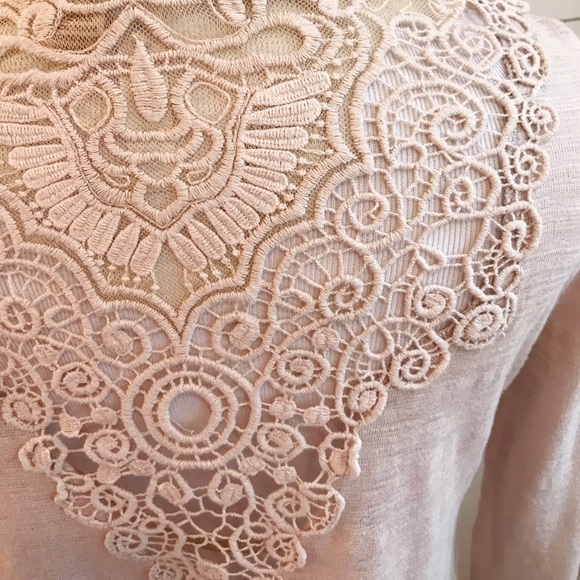 (A) Eyeshadow brand cardigan from Buckle. - Picture 4 of 6