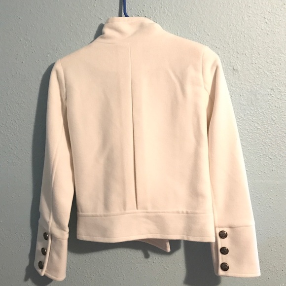 White short coat - Picture 3 of 4