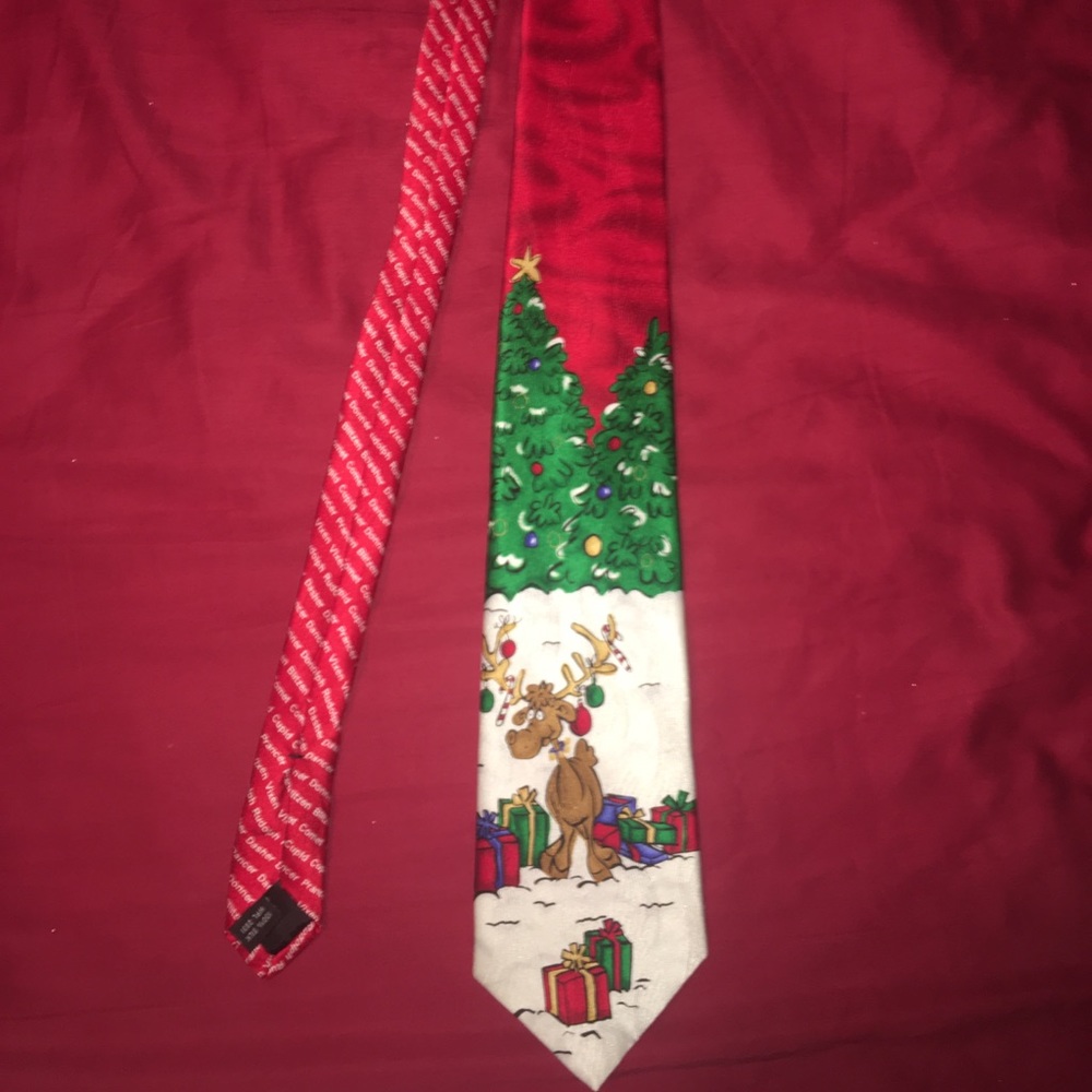 Reindeer Name Tie
