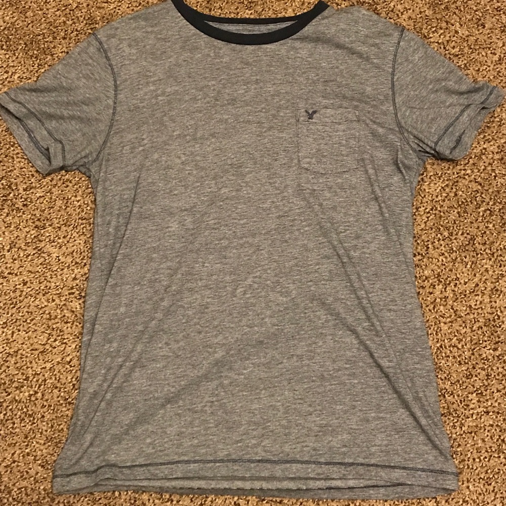 🦅American Eagle Outfitters Short Sleeve Tee🦅