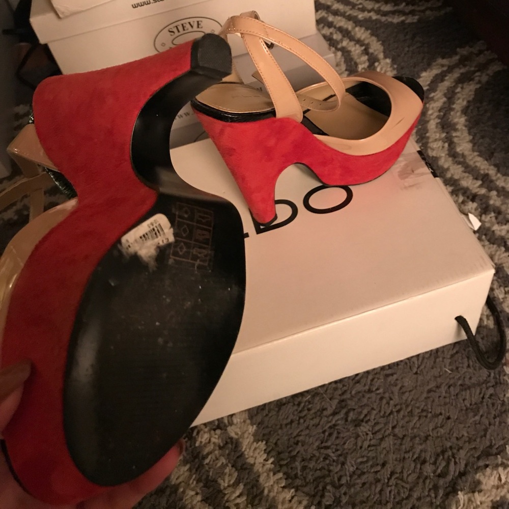 Platform sandals - Picture 2 of 4