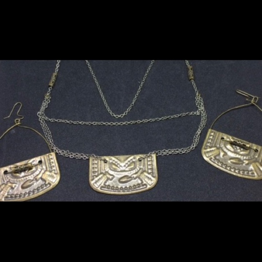 Necklace and earrings