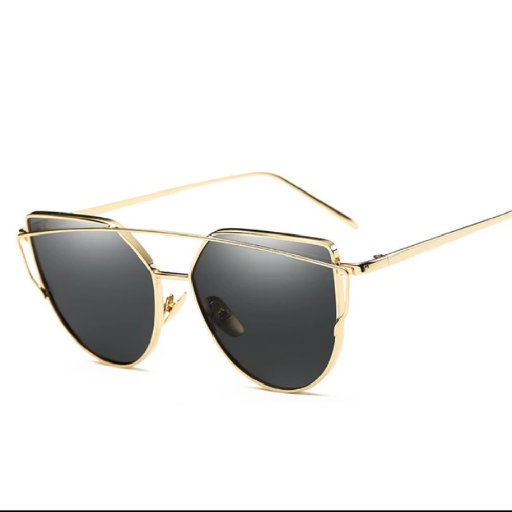 Black and Gold Nessa Shades