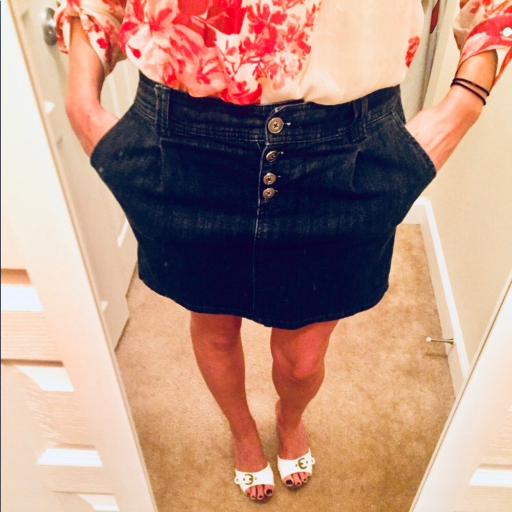 ⭐️👖 Denim Skirt