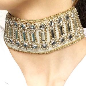 Chanelle Collar