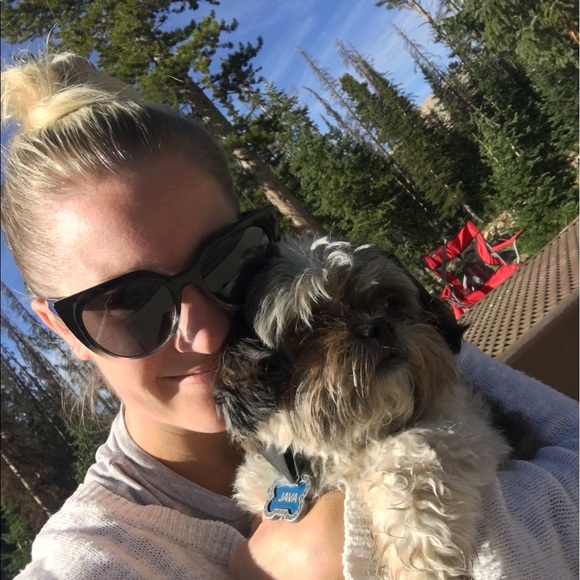 Meet your Posher, Kelsi - Picture 1 of 1