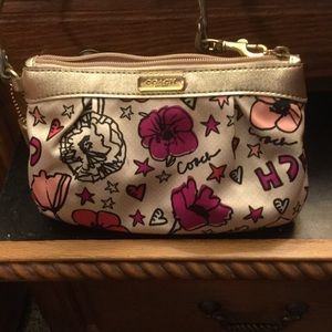 Coach Poppy Large wristlet