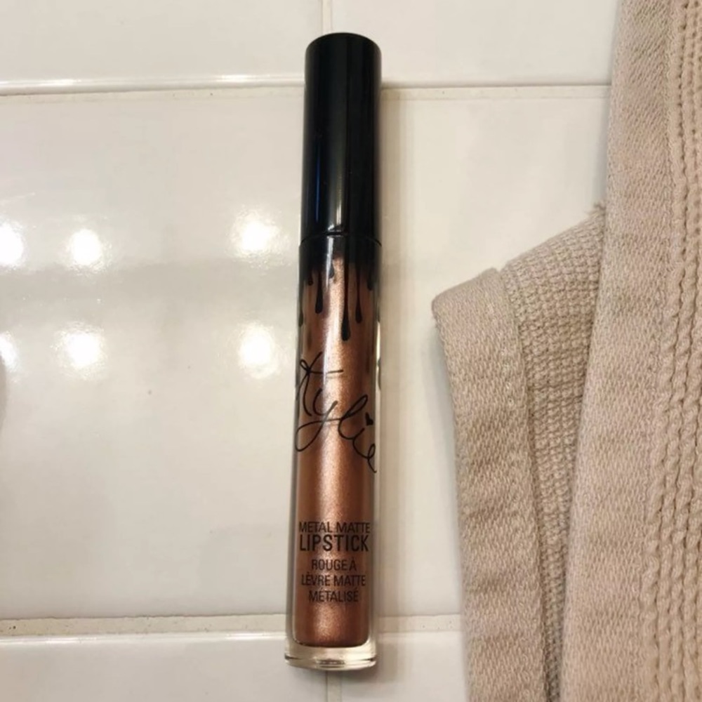 KING K kylie cosmetics
