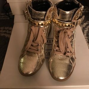 Fashion sneakers