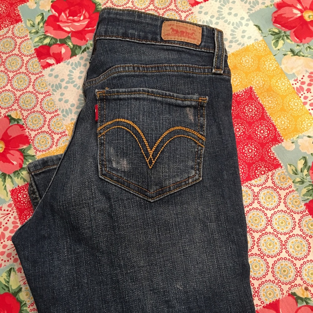 Levi's SuPeR LoW boot cut jeans size 3 short
