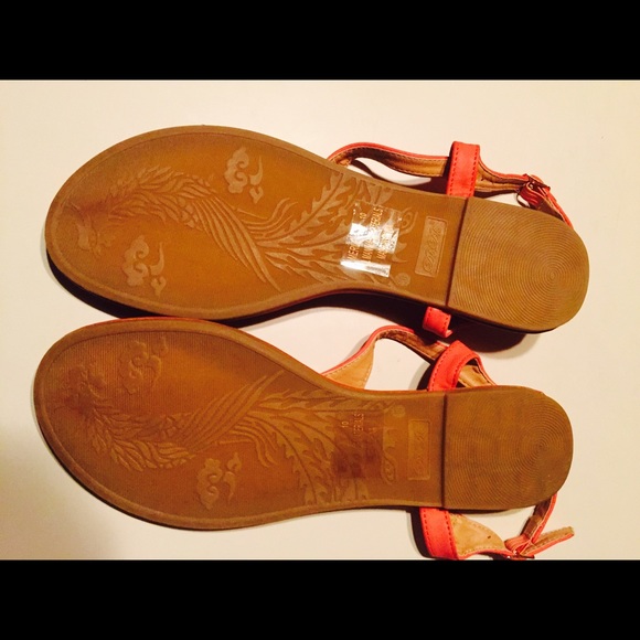 Sandal - Picture 2 of 2