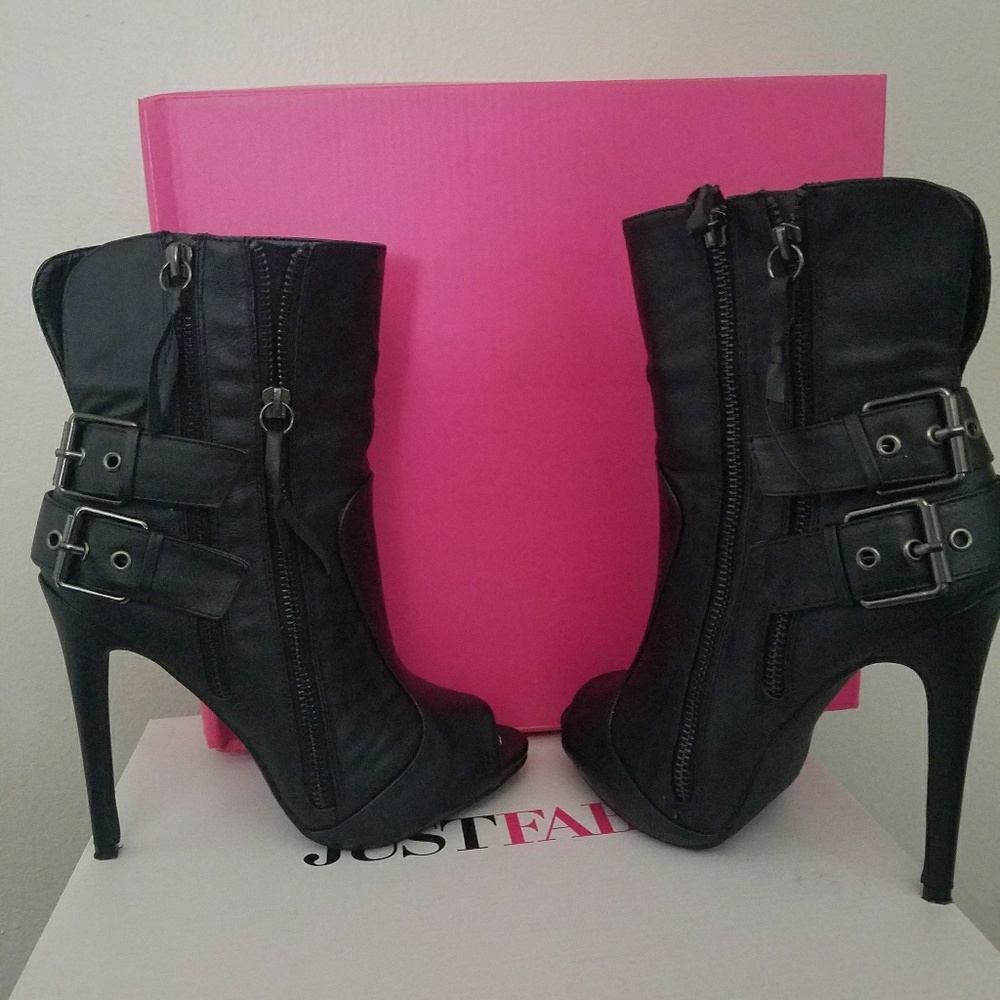 Just Fab Electra open toe booties