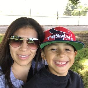 Meet your Posher, Christina