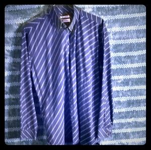 Bachrach Long Sleeve Shirt. Size Large. (90)