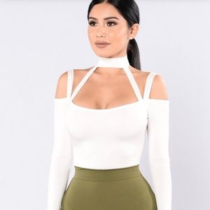 NWT Fashion Nova Choker Body Suit