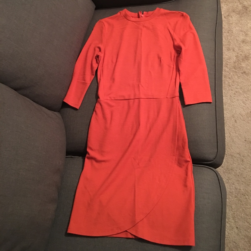 ✨✨Host Pick✨✨TopShop Tulip Hem Knit Dress