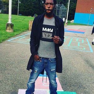 Meet your Posher, Troy