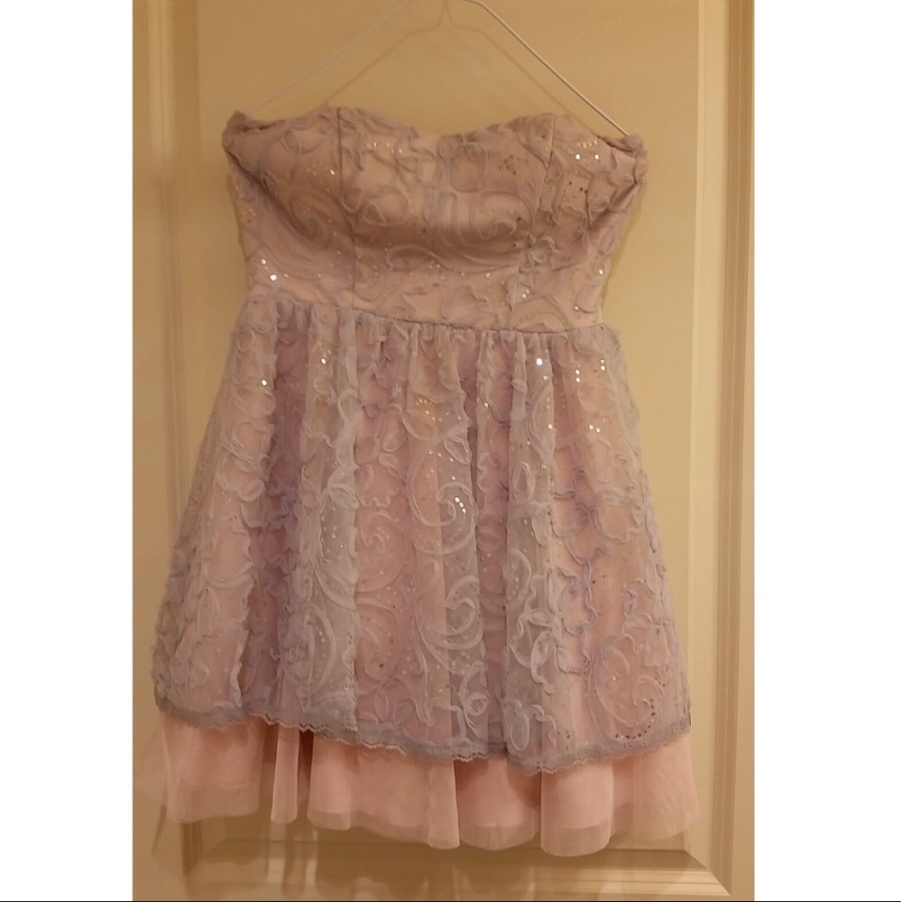 Size 5 Homecoming dress.