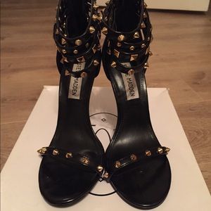 Steve Madden Raelynn Heels