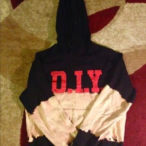 D.I.Y Hoddy & cool tee to match