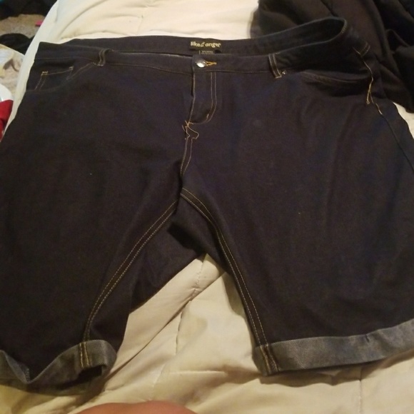 Pants - Picture 2 of 2