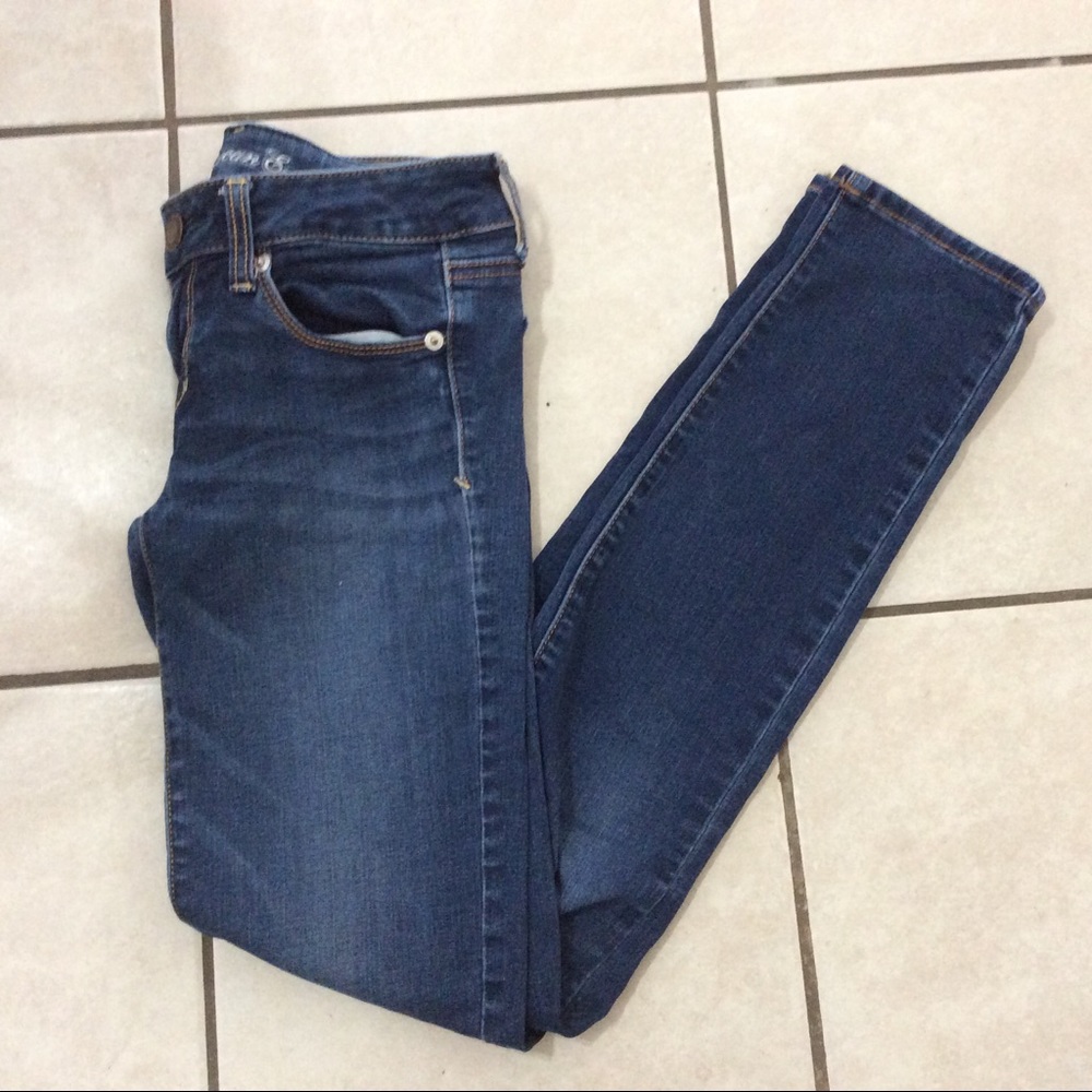 American Eagle Super Stretch Skinny Jeans Size 4