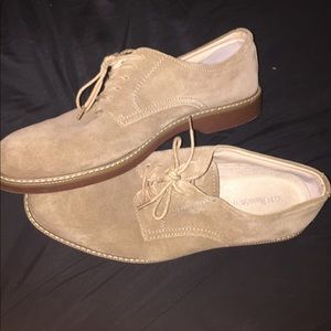 Two pairs of Men's dress shoes