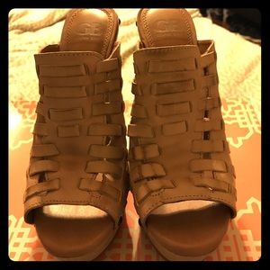 Gianni Bini Free-Bird Sandals