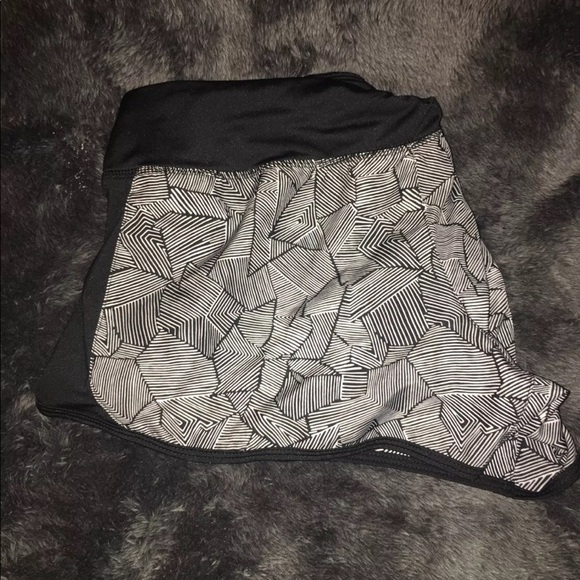 Nike Dri Fit Shorts - Picture 1 of 3