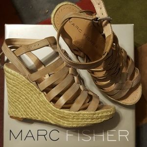 MF Bonito Taupe Wedges ~ Size 7.5