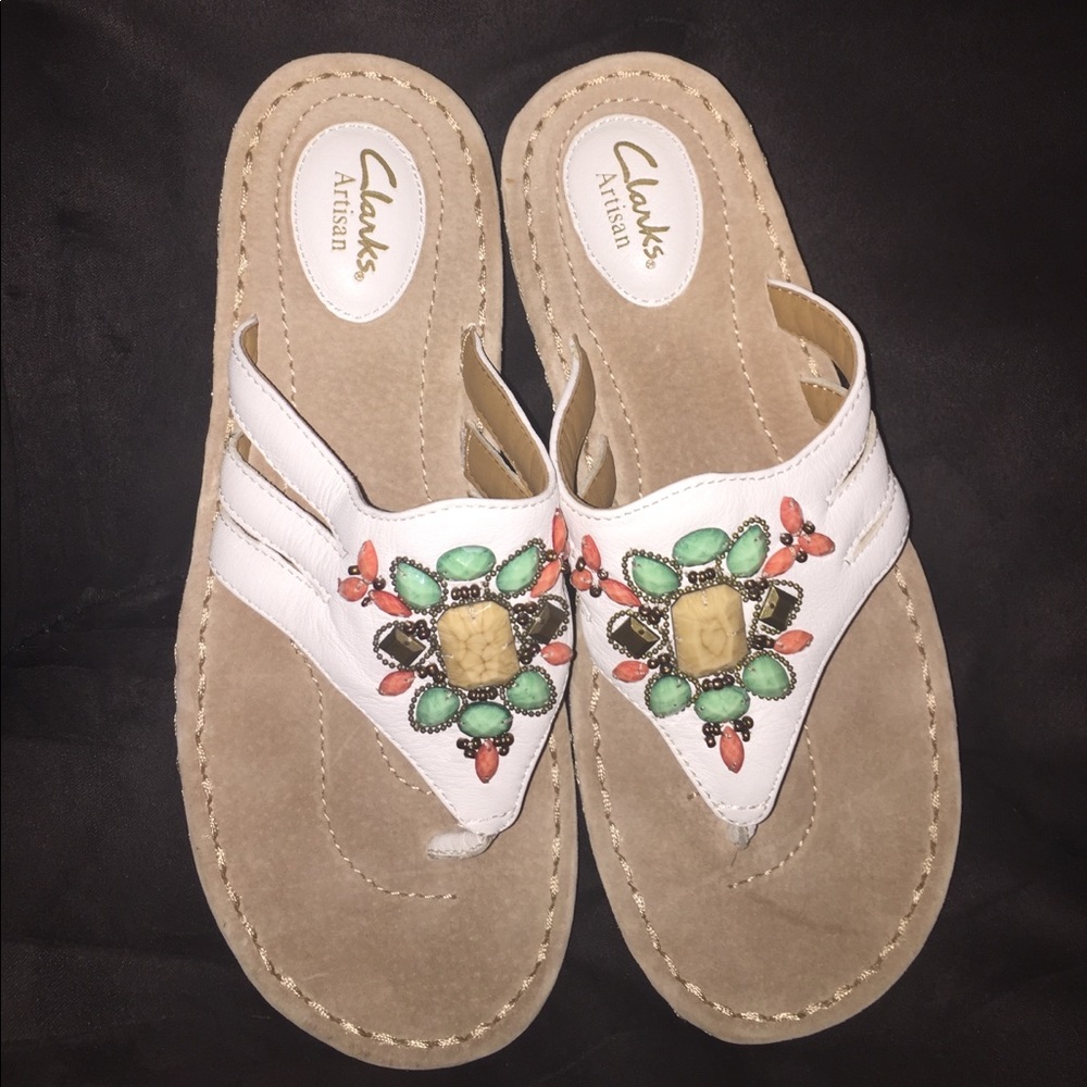 Clarks Artisan comfortable flip-flops