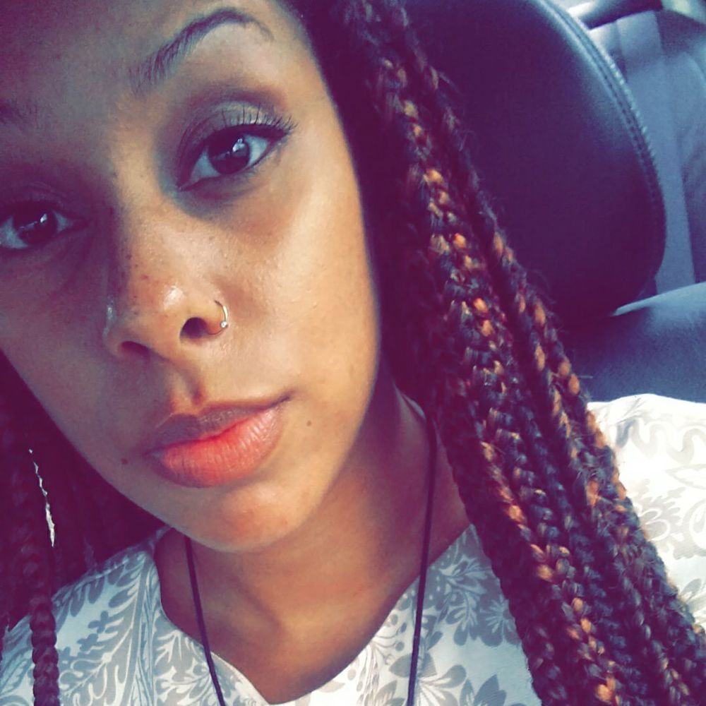 Meet your Posher, Ashley