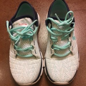 Under armour tennis shoes