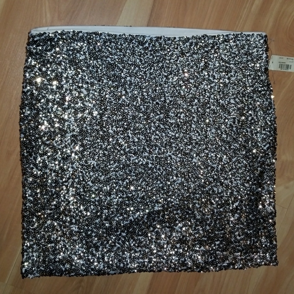Sequin skirt