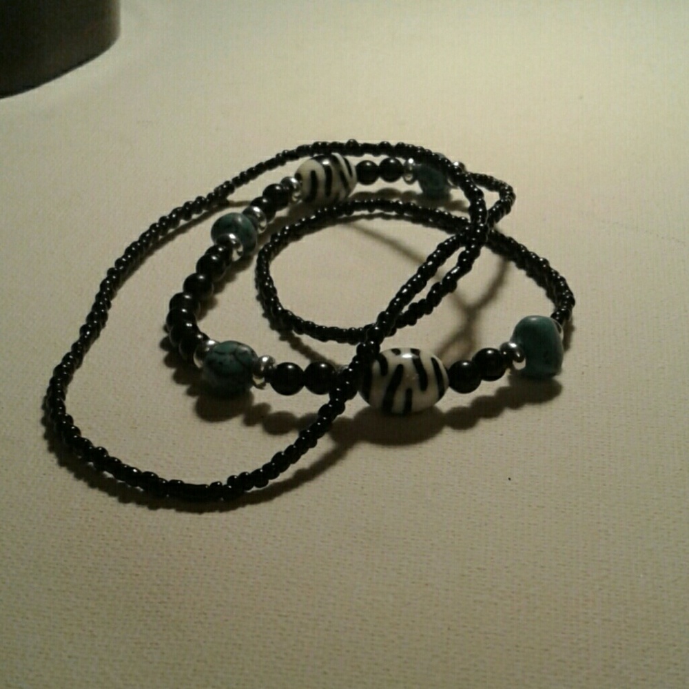 Beaded necklace