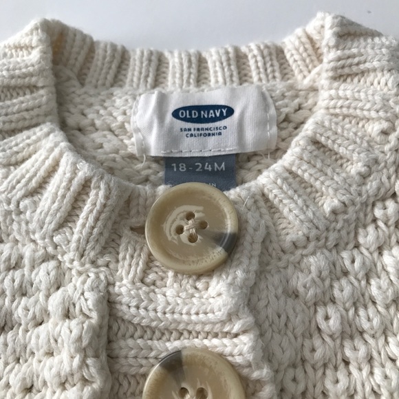 🎉SOLD🎉Old Navy Cream colored sweater - Picture 4 of 4