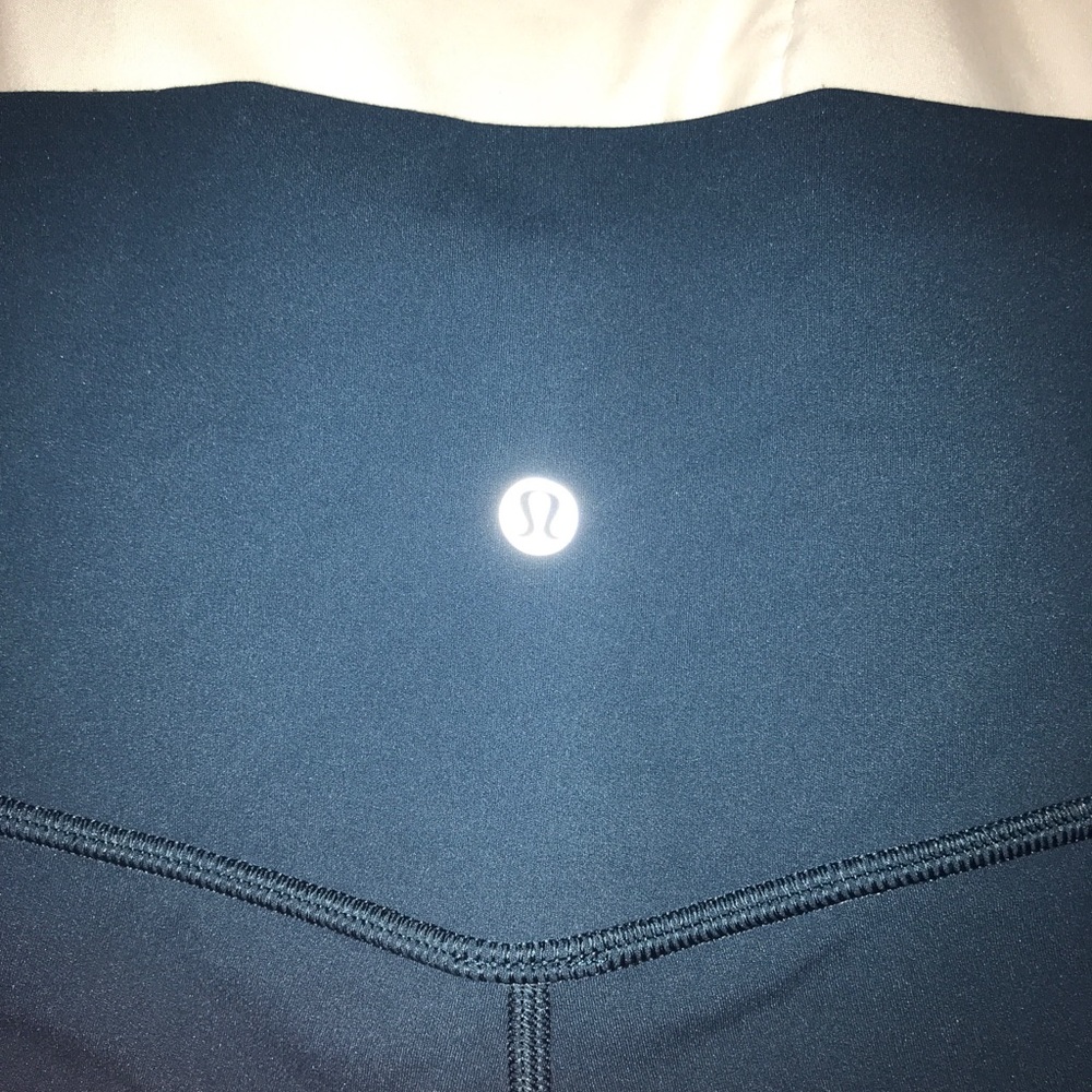 Lululemon Align Crop in Teal