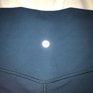 Lululemon Align Crop in Teal