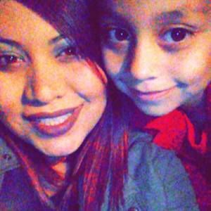 Meet your Posher, Cynthia