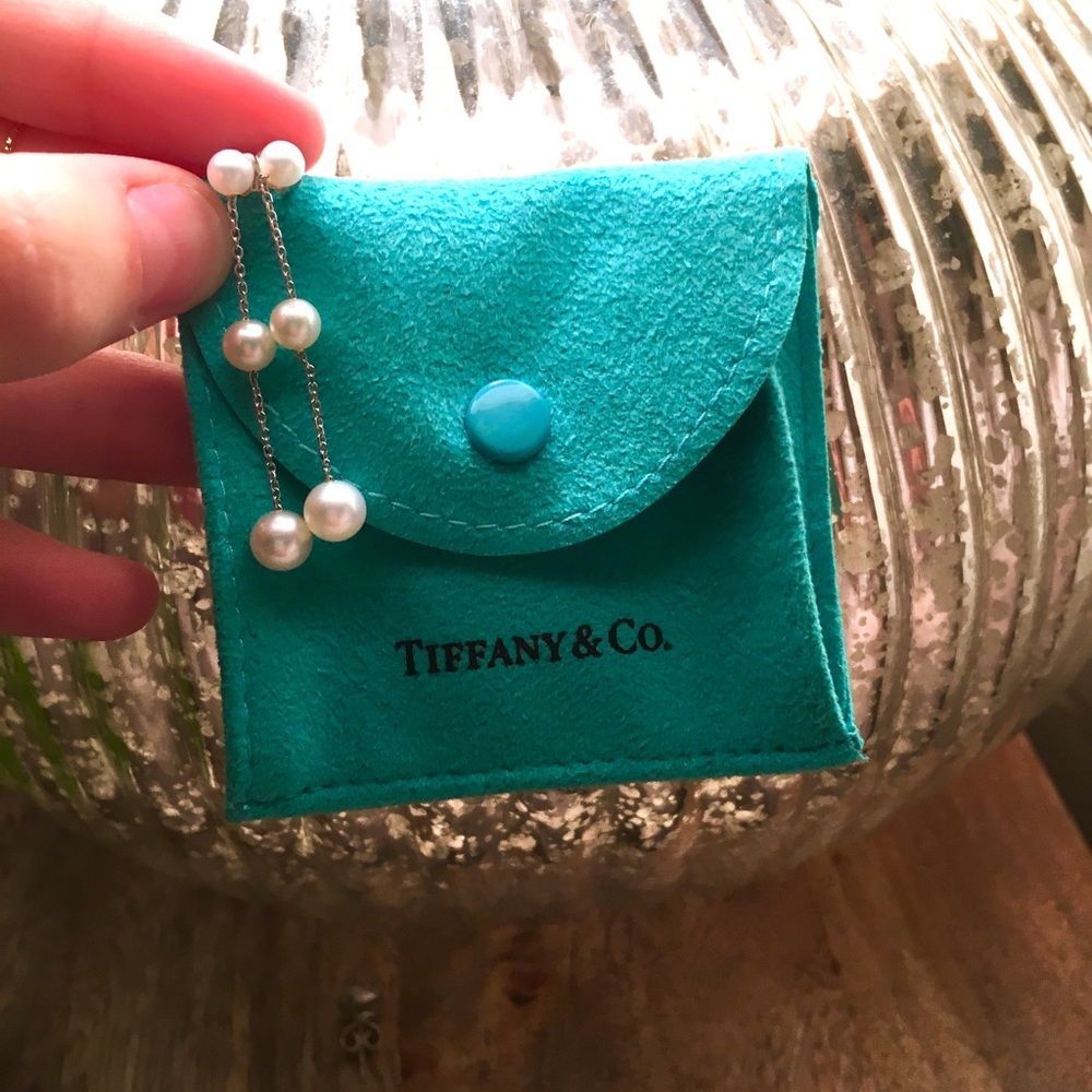 Tiffany floating pearl chain earrings