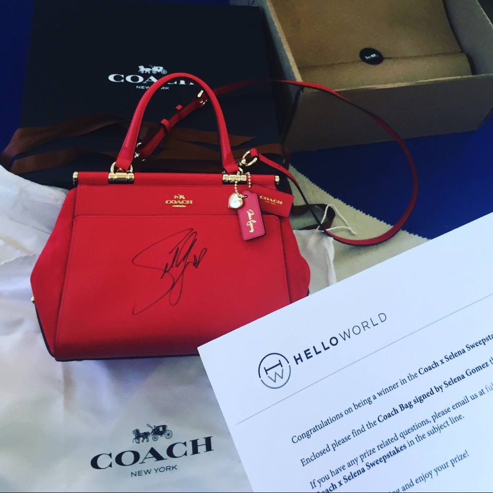 SOLD🚫Coach Selena Grace bagsigned by Selena Gomez