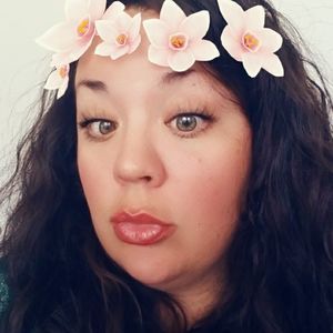 Meet your Posher, Leigha