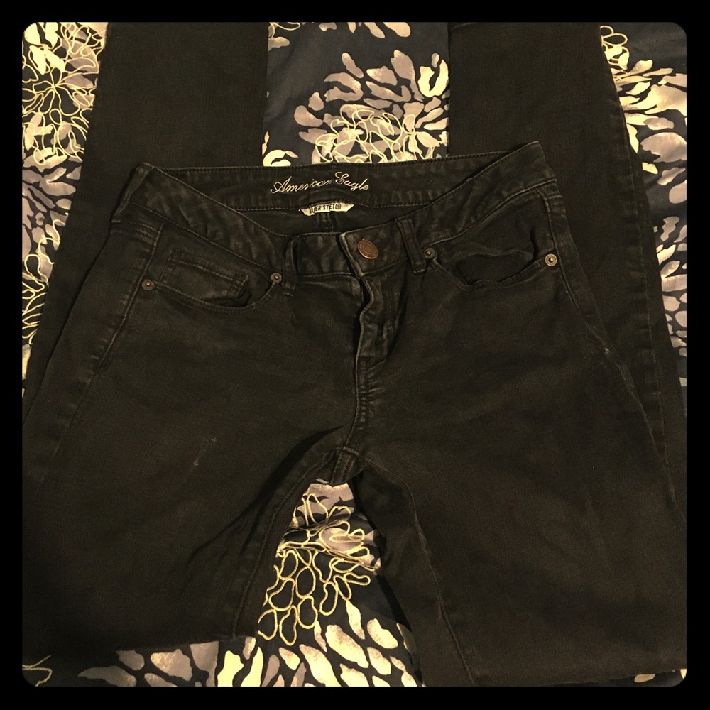 American eagle black super stretchy skinny jeans