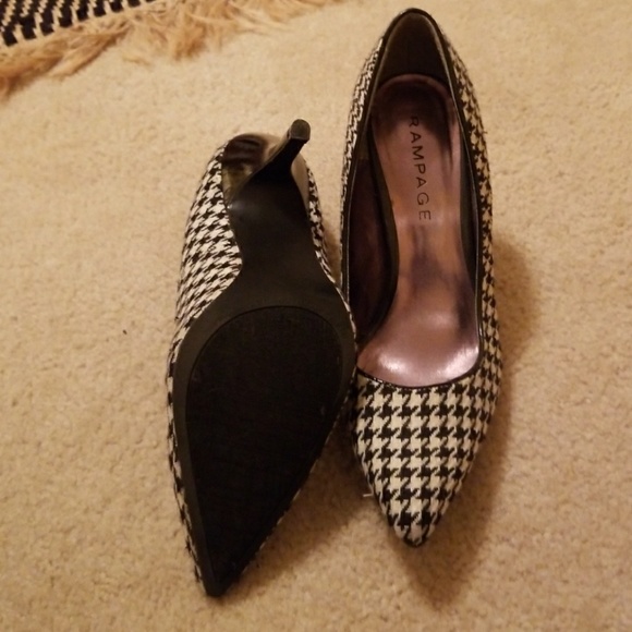 Heringbone pumps - Picture 2 of 5