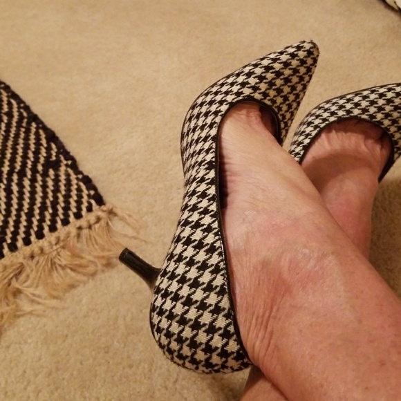 Heringbone pumps - Picture 4 of 5