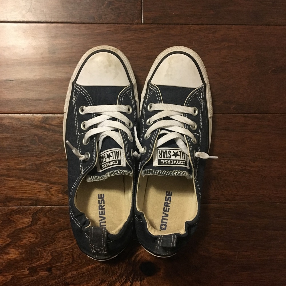 Slip on navy converse