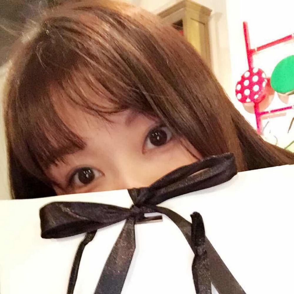 Meet your Posher, Yiwen