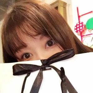 Meet your Posher, Yiwen