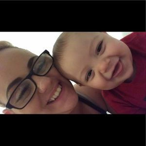 Meet your Posher, Alyssa