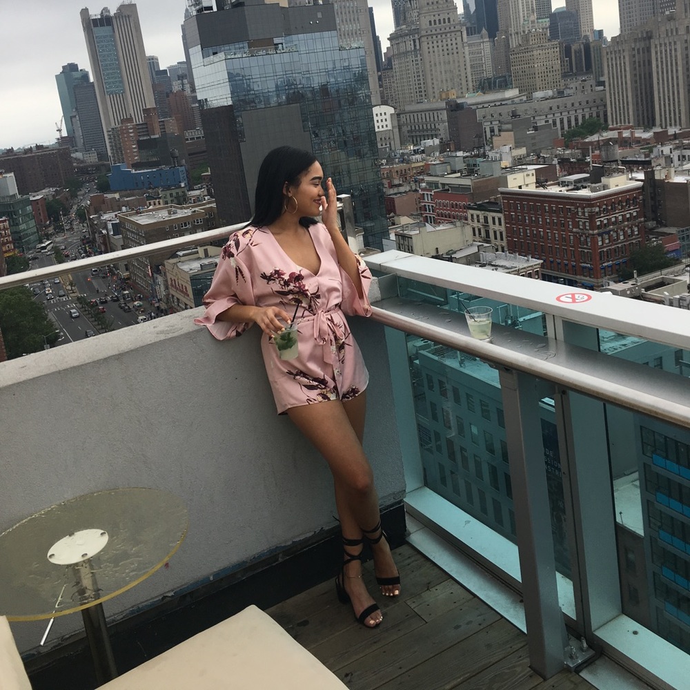 Pink satin romper - Picture 2 of 5